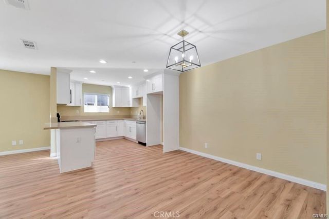 1111 ST N Mulberry, Compton, CA 90222