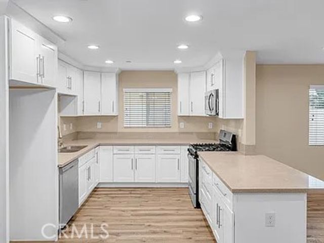 1111 ST N Mulberry, Compton, CA 90222