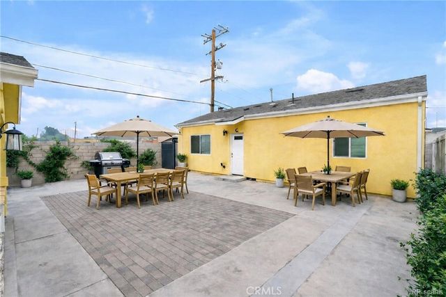 ST N Mulberry, Compton, CA 90222