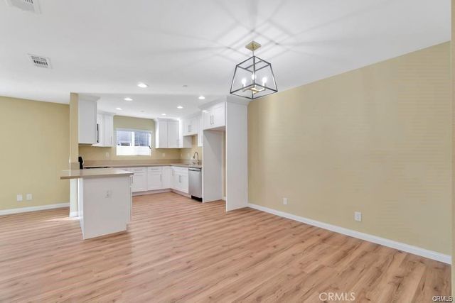 1111 ST N Mulberry, Compton, CA 90222