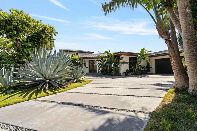 1982 NE 119th Rd, North Miami, FL 33181
