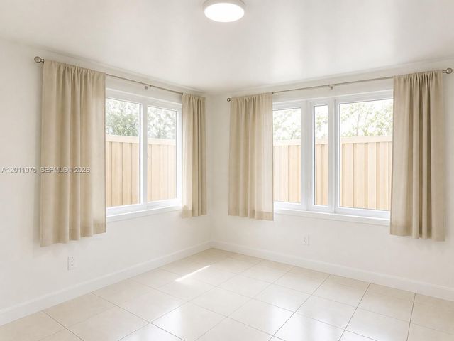 730 N 73rd Avenue, Hollywood, FL 33024