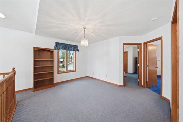 217 N Lakeside Drive, Michigan Center, MI 49254