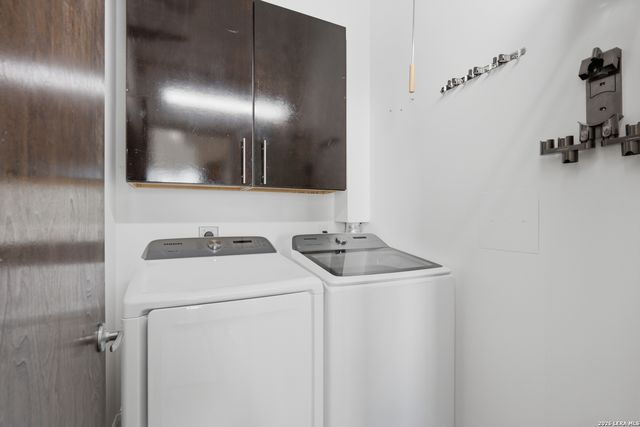 831 S Flores St Ste 3114, San Antonio, TX 78204