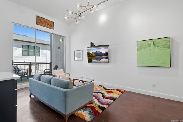 831 S Flores St Ste 3114, San Antonio, TX 78204