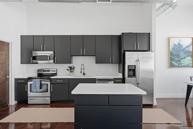 831 S Flores St Ste 3114, San Antonio, TX 78204