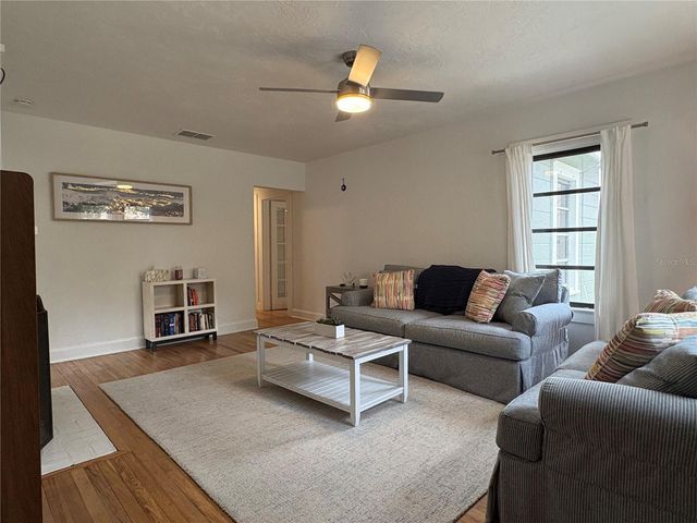 2026 GROVE STREET, Sarasota, FL 34239