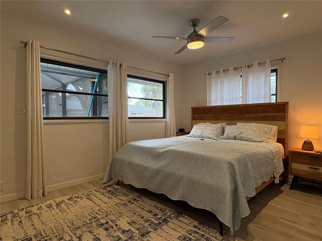 2026 GROVE STREET, Sarasota, FL 34239