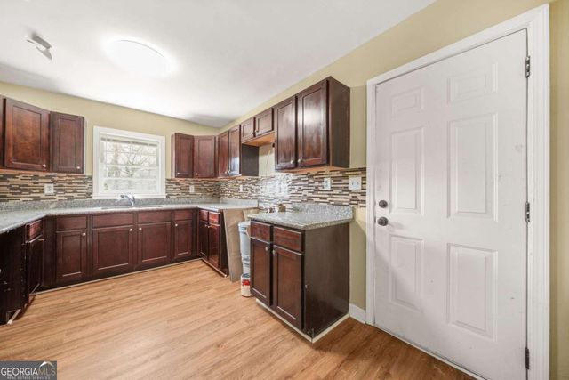 2703 Flagstone Drive SE, Atlanta, GA 30316