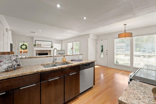 1504 Allen RD B, Austin, TX 78746