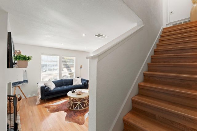 1504 Allen RD B, Austin, TX 78746