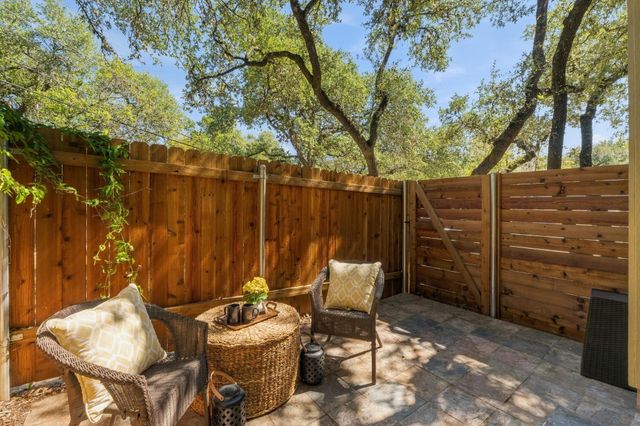 1504 Allen RD B, Austin, TX 78746