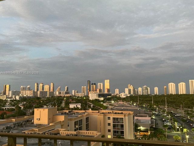 2903 N Miami Beach Blvd 1003, North Miami Beach, FL 33160