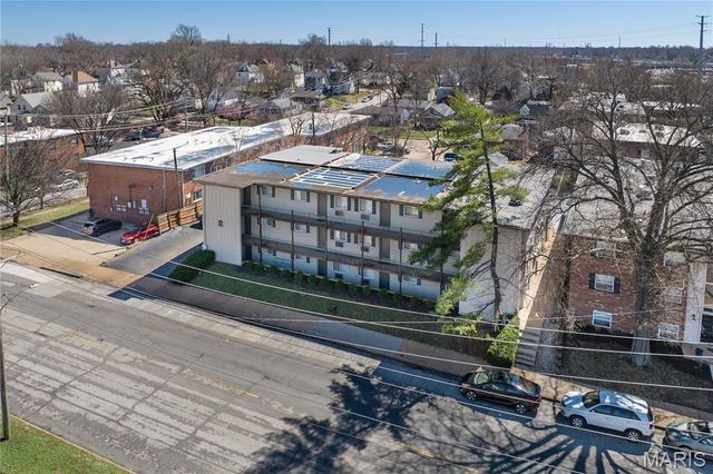 3704 Greenwood Boulevard, Maplewood, MO 63143