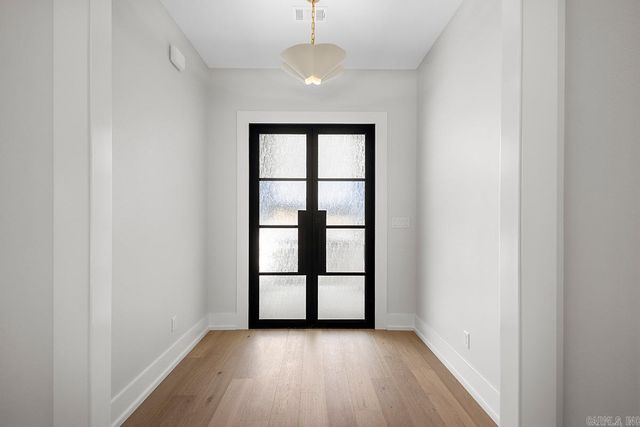 6143 Majestic Waters, Benton, AR 72019