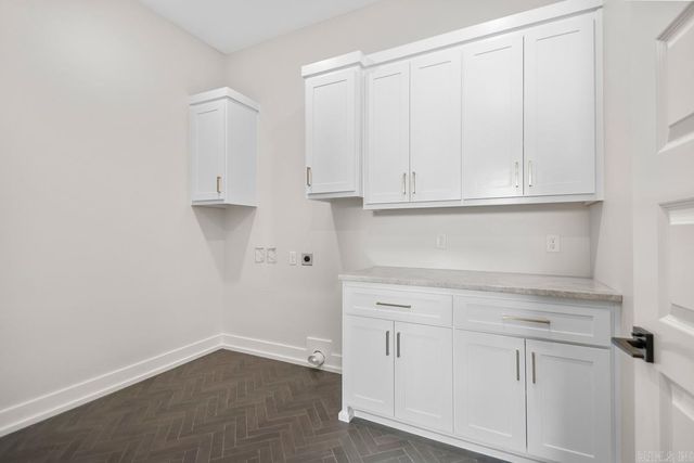 6143 Majestic Waters, Benton, AR 72019