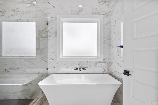 6143 Majestic Waters, Benton, AR 72019