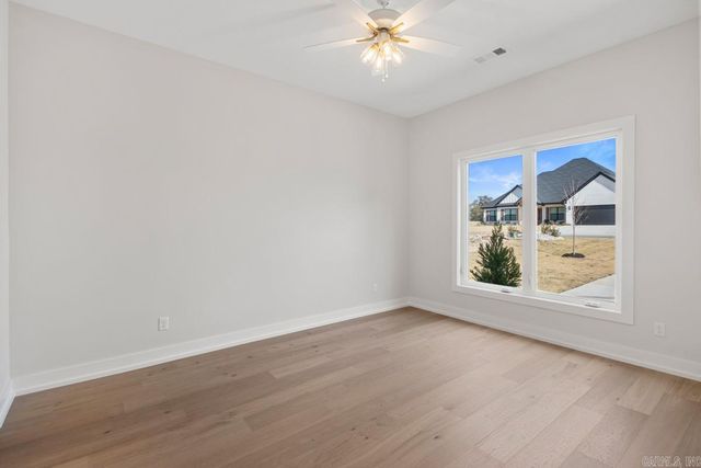 6143 Majestic Waters, Benton, AR 72019