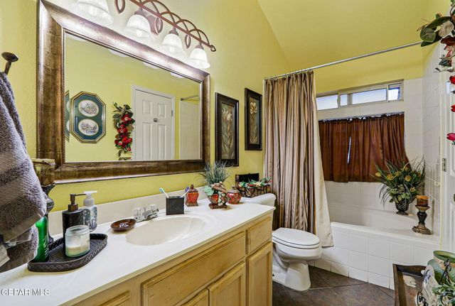 11044 WEDGE Lane, El Paso, TX 79934