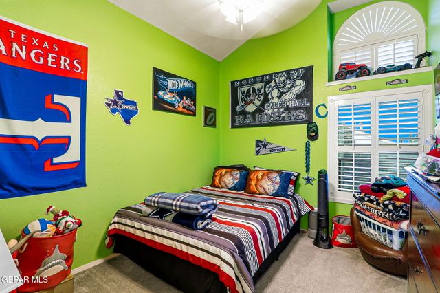 11044 WEDGE Lane, El Paso, TX 79934