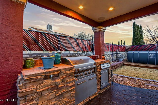 11044 WEDGE Lane, El Paso, TX 79934