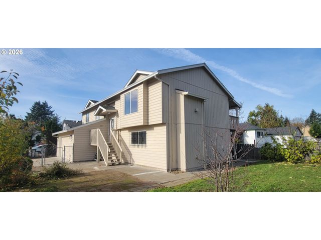 3857 Se 136TH Ave, Portland, OR 97236