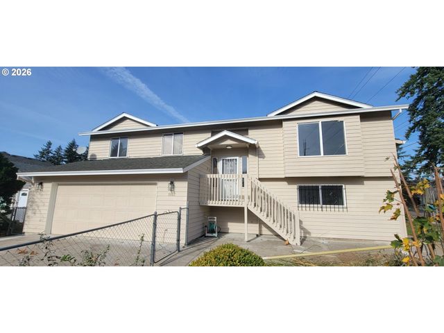 3857 Se 136TH Ave, Portland, OR 97236