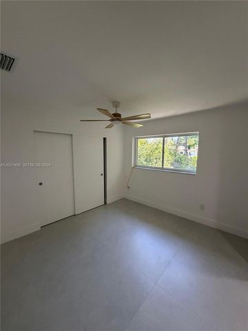 840 NW 67th St, Miami, FL 33150