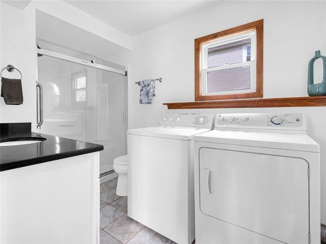 17 Catalpa Avenue, East Providence, RI 02915