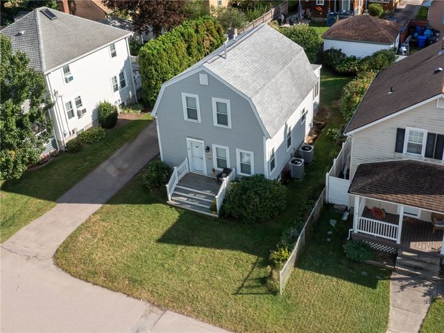17 Catalpa Avenue, East Providence, RI 02915
