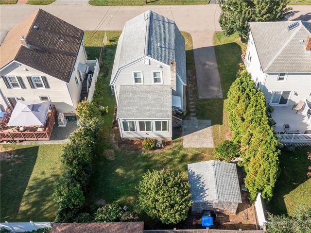 17 Catalpa Avenue, East Providence, RI 02915