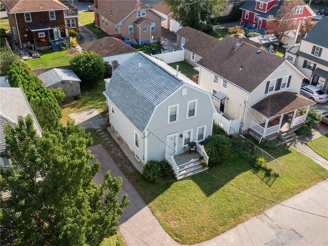 17 Catalpa Avenue, East Providence, RI 02915