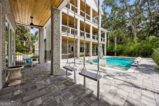 101 Spanish Moss Court, St. Marys, GA 31558