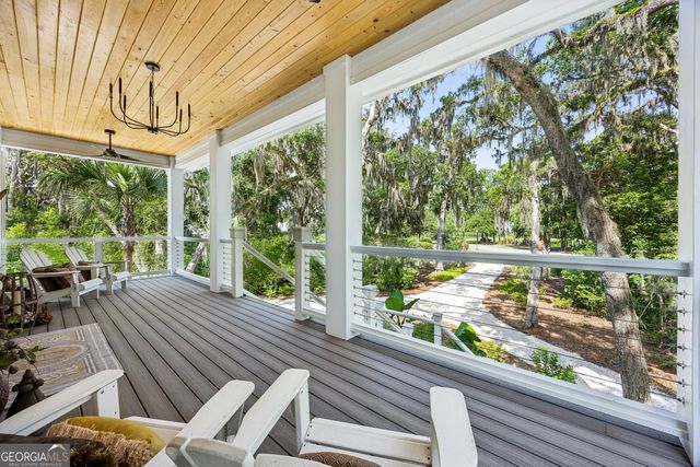 101 Spanish Moss Court, St. Marys, GA 31558