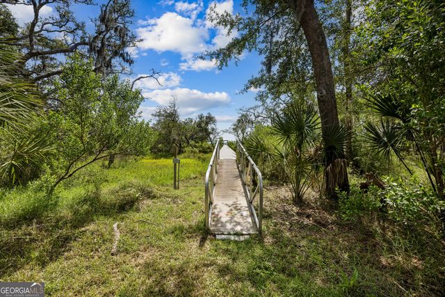 101 Spanish Moss Court, St. Marys, GA 31558