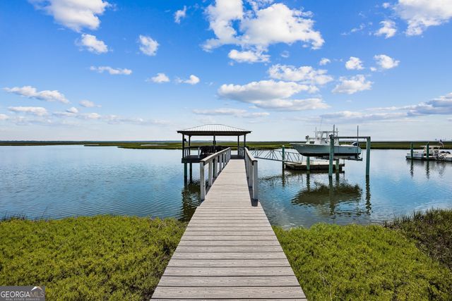 101 Spanish Moss Court, St. Marys, GA 31558