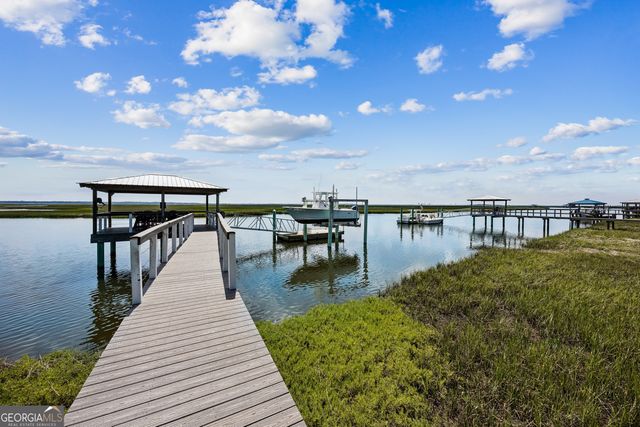 101 Spanish Moss Court, St. Marys, GA 31558