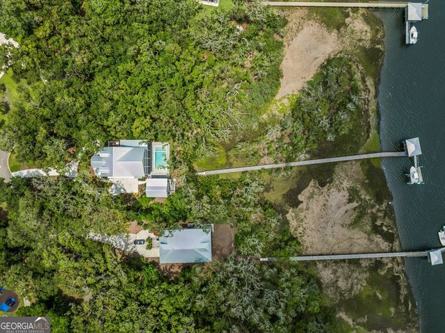 101 Spanish Moss Court, St. Marys, GA 31558