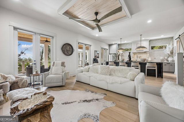 101 Spanish Moss Court, St. Marys, GA 31558