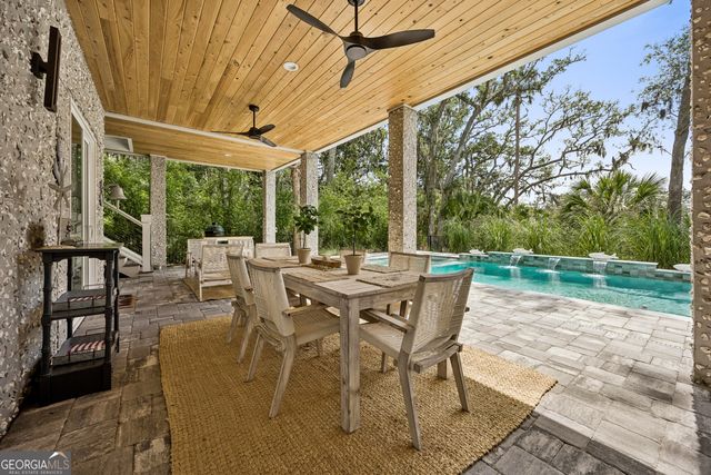 101 Spanish Moss Court, St. Marys, GA 31558