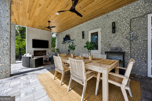 101 Spanish Moss Court, St. Marys, GA 31558
