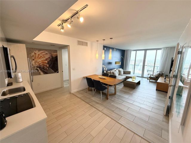 2602 E Hallandale Beach Blvd R2510, Hallandale Beach, FL 33009