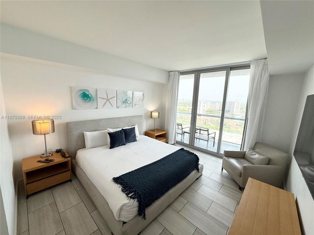 2602 E Hallandale Beach Blvd R2510, Hallandale Beach, FL 33009