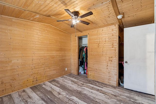 6411 HOLLOMAN CREEK COURT, Plant City, FL 33565