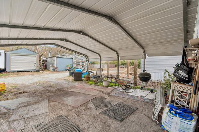 6411 HOLLOMAN CREEK COURT, Plant City, FL 33565