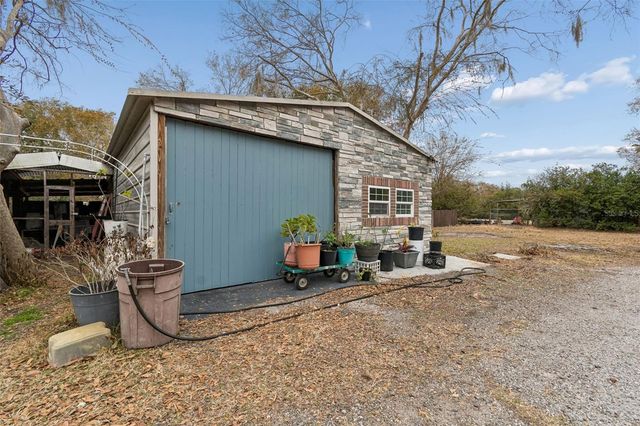 6411 HOLLOMAN CREEK COURT, Plant City, FL 33565