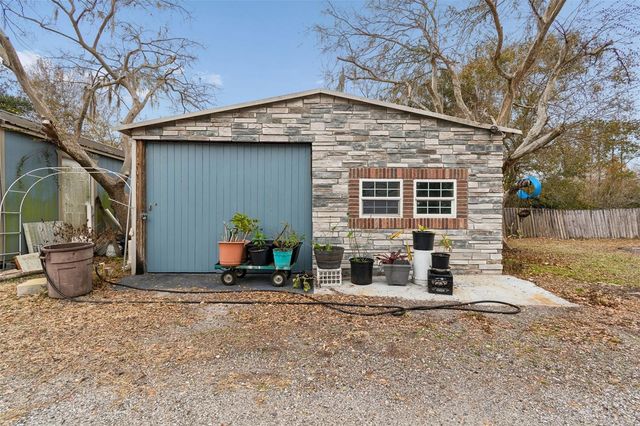 6411 HOLLOMAN CREEK COURT, Plant City, FL 33565