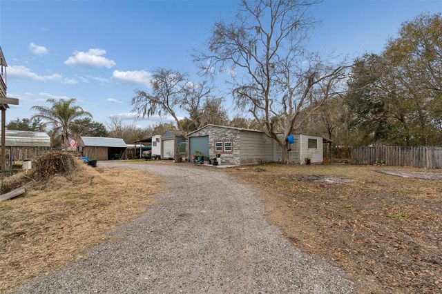 6411 HOLLOMAN CREEK COURT, Plant City, FL 33565