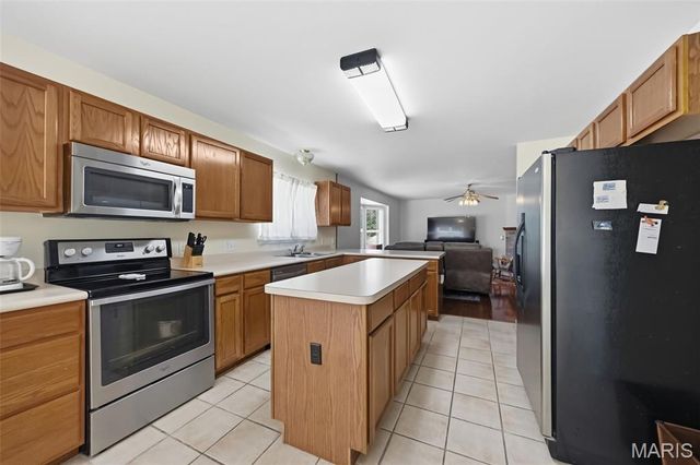 1900 Old Hickory Court, Arnold, MO 63010