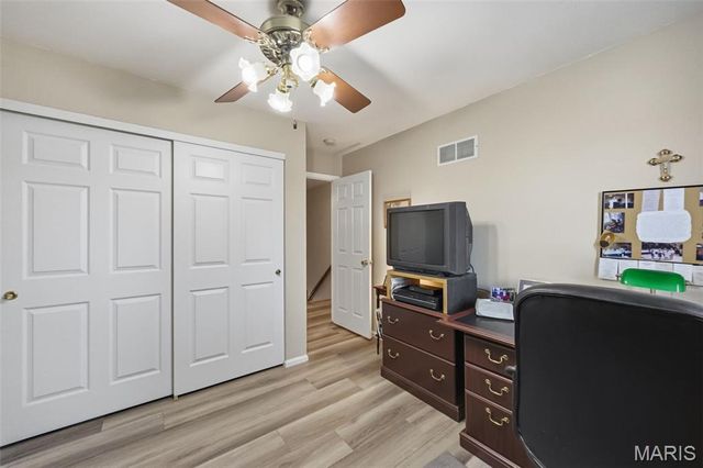 1900 Old Hickory Court, Arnold, MO 63010
